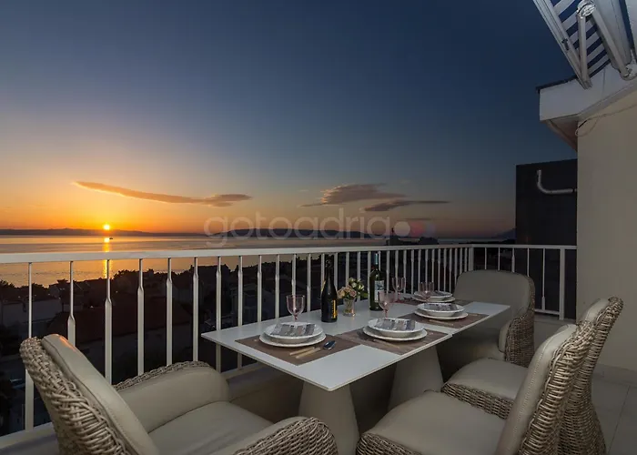 Seaview Karmel * ماكارسكا