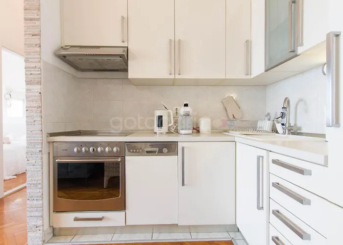 Seaview Karmel شقة ماكارسكا